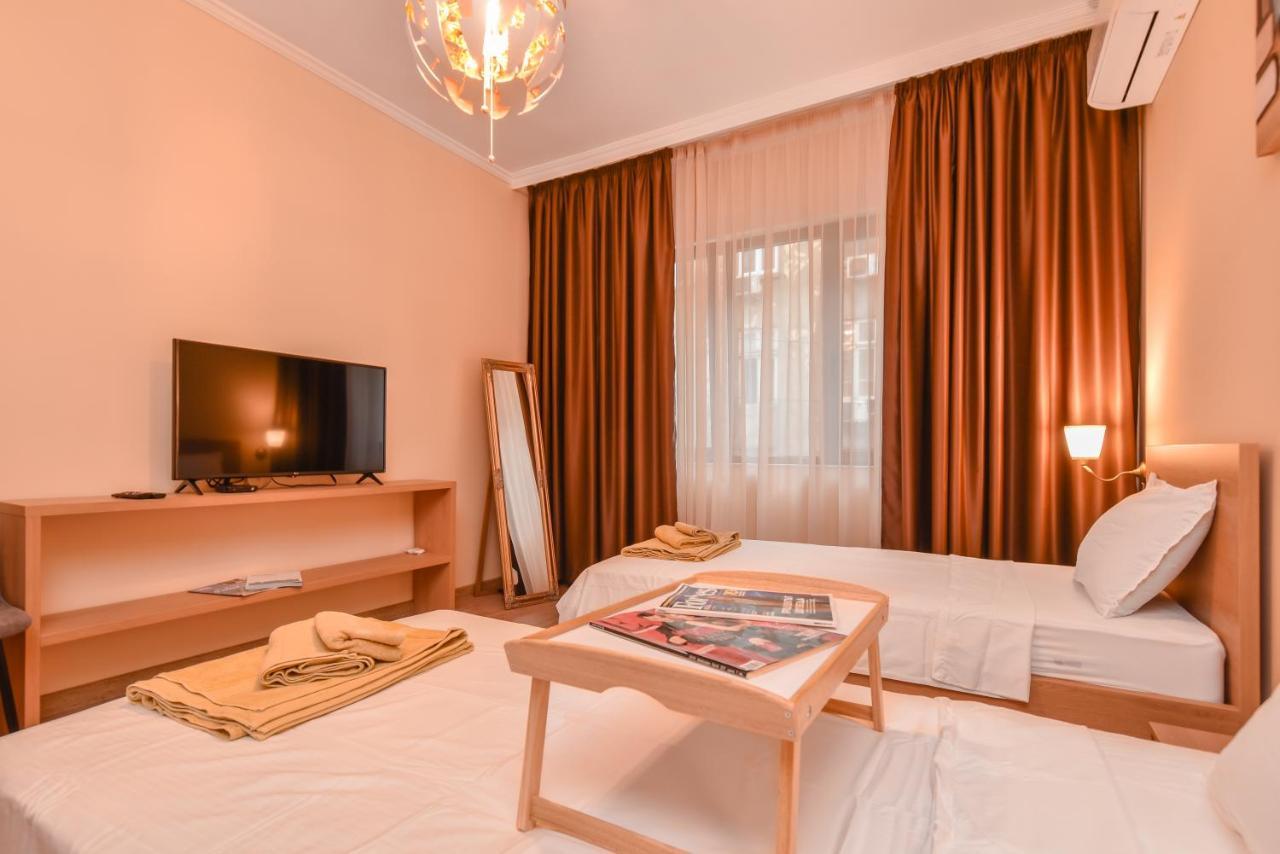 Sofia Dream Apartment - The Library - 3-Bdr, 2-Bthr By Flat Mаnager Buitenkant foto